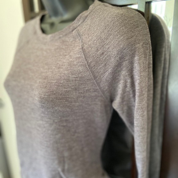 Casual sweater by Essentials - Picture 5 of 7